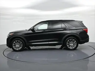 Ford Explorer 2026 AWD Platinum 4dr SUV