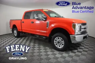 Ford F-350 Super Duty 2019 4x4 XL 4p Crew Cab 8 ft. LB SRW Pickup