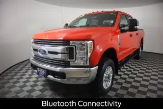 Ford F-350 Super Duty 2019 4x4 XL 4p Crew Cab 8 ft. LB SRW Pickup
