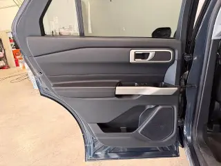 Ford Explorer 2023 AWD XLT 4dr SUV