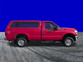Ford F-250 Super Duty 2012 4x4 XL Cabina Regular 2p 8 ft. LB Pickup