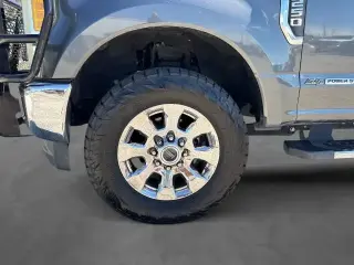 Ford F-250 Super Duty 2017 4x4 Lariat 4p Puerta de Cab de Tripulacion de 8 pies Camion de Carga