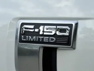 Ford F-150 2023 4x4 Limited 4dr SuperCrew 5.5 ft. SB