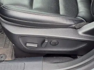 Ford Escape 2024 AWD Platinum 4p SUV