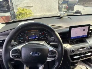 Ford Explorer 2024 XLT 4dr SUV
