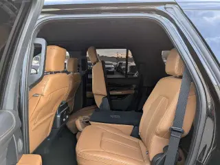 Ford Expedition 2022 4x4 Platinum 4p SUV