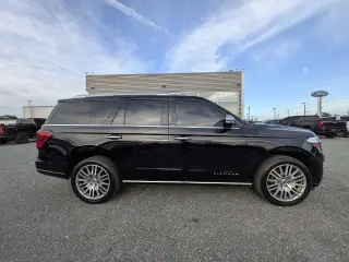 Ford Expedition 2022 4x4 Platinum 4p SUV
