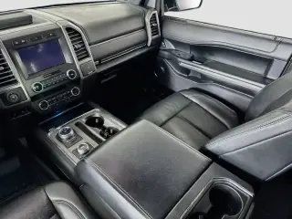 Ford Expedition 2019 4x4 XLT 4dr SUV