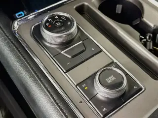 Ford Expedition 2019 4x4 XLT 4dr SUV
