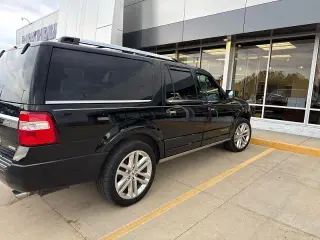 Ford Expedition EL 2017 4x4 Platinum SUV de 4 puertas