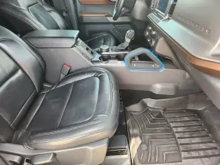 Ford Bronco 2022 4x4 Outer Banks 4dr SUV