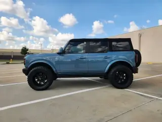 Ford Bronco 2022 4x4 Outer Banks 4dr SUV