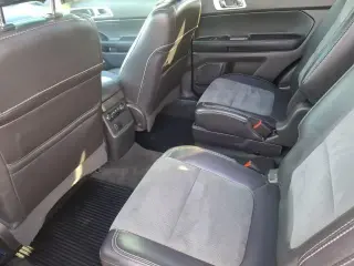 Ford Explorer 2015 AWD XLT 4dr SUV