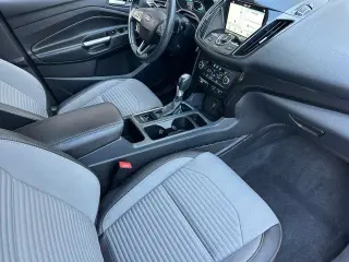 Ford Escape 2017 Titanium 4p SUV