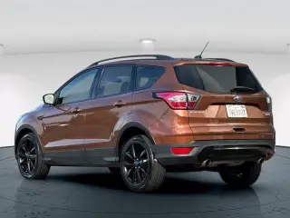 Ford Escape 2017 Titanium 4p SUV