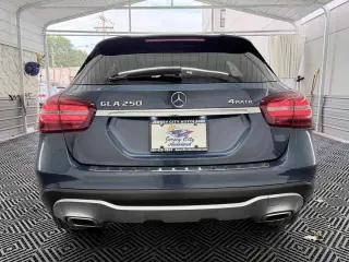 2020 Mercedes-Benz GLA 250