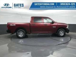 Ram 1500 2016 4x4 Tradesman 4p Cabina de tripulación doble 5.5 pies Picape