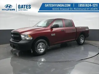 Ram 1500 2016 4x4 Tradesman 4p Cabina de tripulación doble 5.5 pies Picape