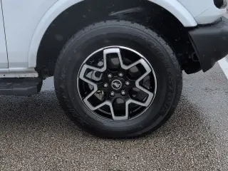 Ford Bronco 2024 4x4 Outer Banks SUV de 4 puertas