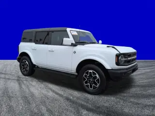 Ford Bronco 2024 4x4 Outer Banks SUV de 4 puertas