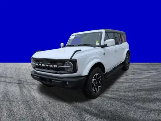 Ford Bronco 2024 4x4 Outer Banks SUV de 4 puertas