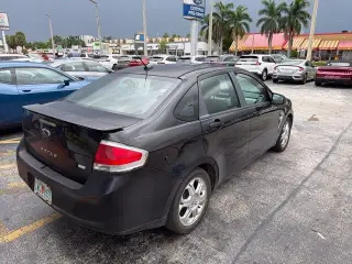 Ford Focus 2008 SE Sedán 4 puertas