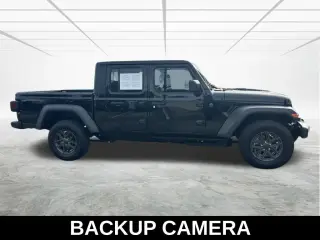 Jeep Gladiator 2026 4x4 Willys 4dr Crew Cab 5.0 ft. SB