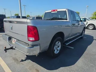 Ram 1500 Classic 2019 4x2 Tradesman 4dr Quad Cab 6.3 ft. CB Camión