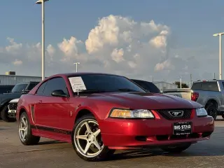 Ford Mustang 2002 2dr Fastback