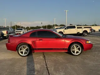 Ford Mustang 2002 2dr Fastback