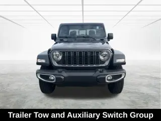 Jeep Gladiator 2026 4x4 Rewind 4dr Crew Cab 5.0 ft. SB