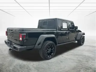 Jeep Gladiator 2025 4x4 Big Bear 4p. Cabina de Tripulante 5.0 ft. SB