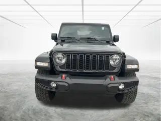 Jeep Gladiator 2025 4x4 Big Bear 4p. Cabina de Tripulante 5.0 ft. SB