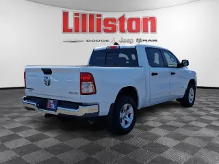 Ram 1500 2023 4x4 Lone Star 4dr Crew Cab 5.6 ft. SB Pickup