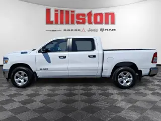 Ram 1500 2023 4x4 Lone Star 4dr Crew Cab 5.6 ft. SB Pickup