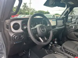 Jeep Wrangler 2025 4x4 Willys '41 4xe 4p SUV