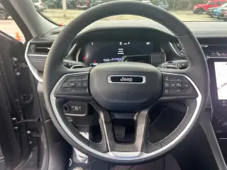 Jeep Grand Cherokee L 2023 4x4 Limited 4dr SUV