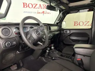 Jeep Gladiator 2023 4x4 Sport 4dr Crew Cab 5.0 ft. SB