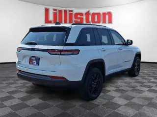 Jeep Grand Cherokee 2026 4x4 Laredo Altitude 4dr SUV