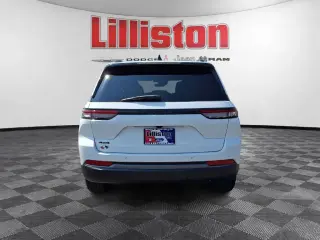 Jeep Grand Cherokee 2026 4x4 Laredo Altitude 4dr SUV