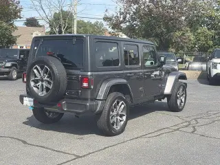 Jeep Wrangler 2024 4x4 Willys 4xe SUV de 4 puertas