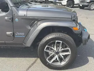 Jeep Wrangler 2024 4x4 Willys 4xe SUV de 4 puertas