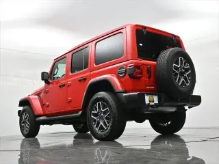 Jeep Wrangler 2026 4x4 Sahara 4p SUV