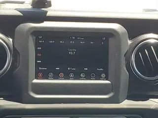 Jeep Wrangler Unlimited 2021 4x4 Sahara 4p SUV