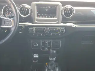 Jeep Wrangler Unlimited 2021 4x4 Sahara 4p SUV