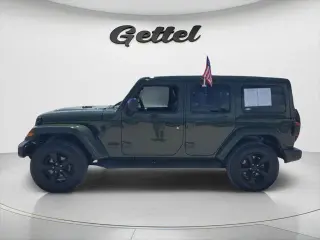 Jeep Wrangler Unlimited 2021 4x4 Sahara 4p SUV