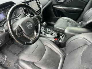 Jeep Cherokee 2020 Limited 4dr SUV