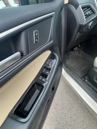 2018 Ford Edge