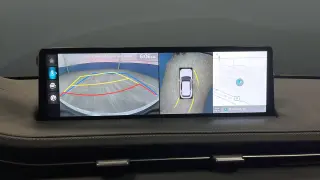 2025 Genesis GV70