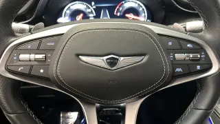2025 Genesis GV70